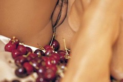 Giovanna Bertolli (31) 97316-6104